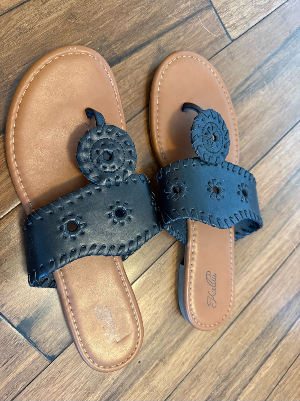 Womens black sandals - Picture 5 of 7